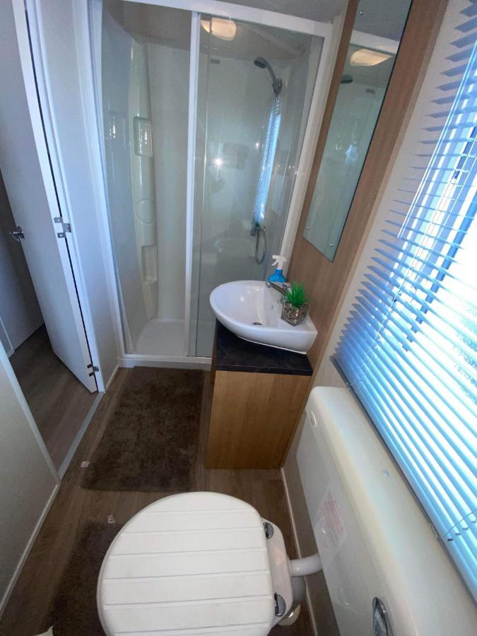 Trecco Bay Acorns 22 Hotel พอร์ธคอว์ล ภายนอก รูปภาพ