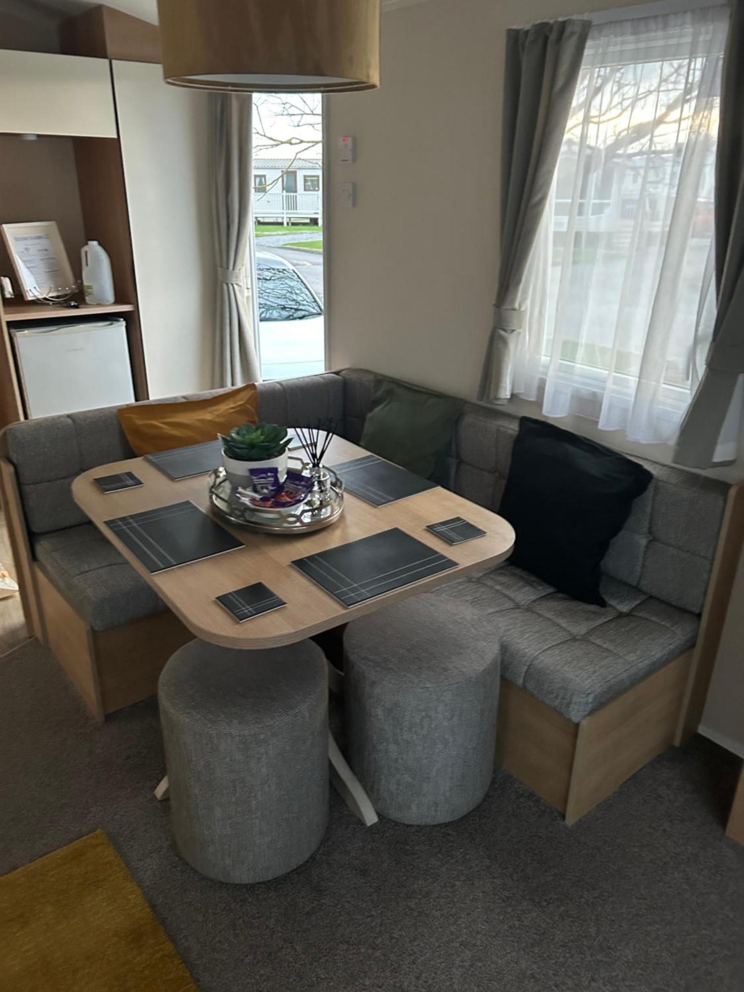 Trecco Bay Acorns 22 Hotel พอร์ธคอว์ล ภายนอก รูปภาพ